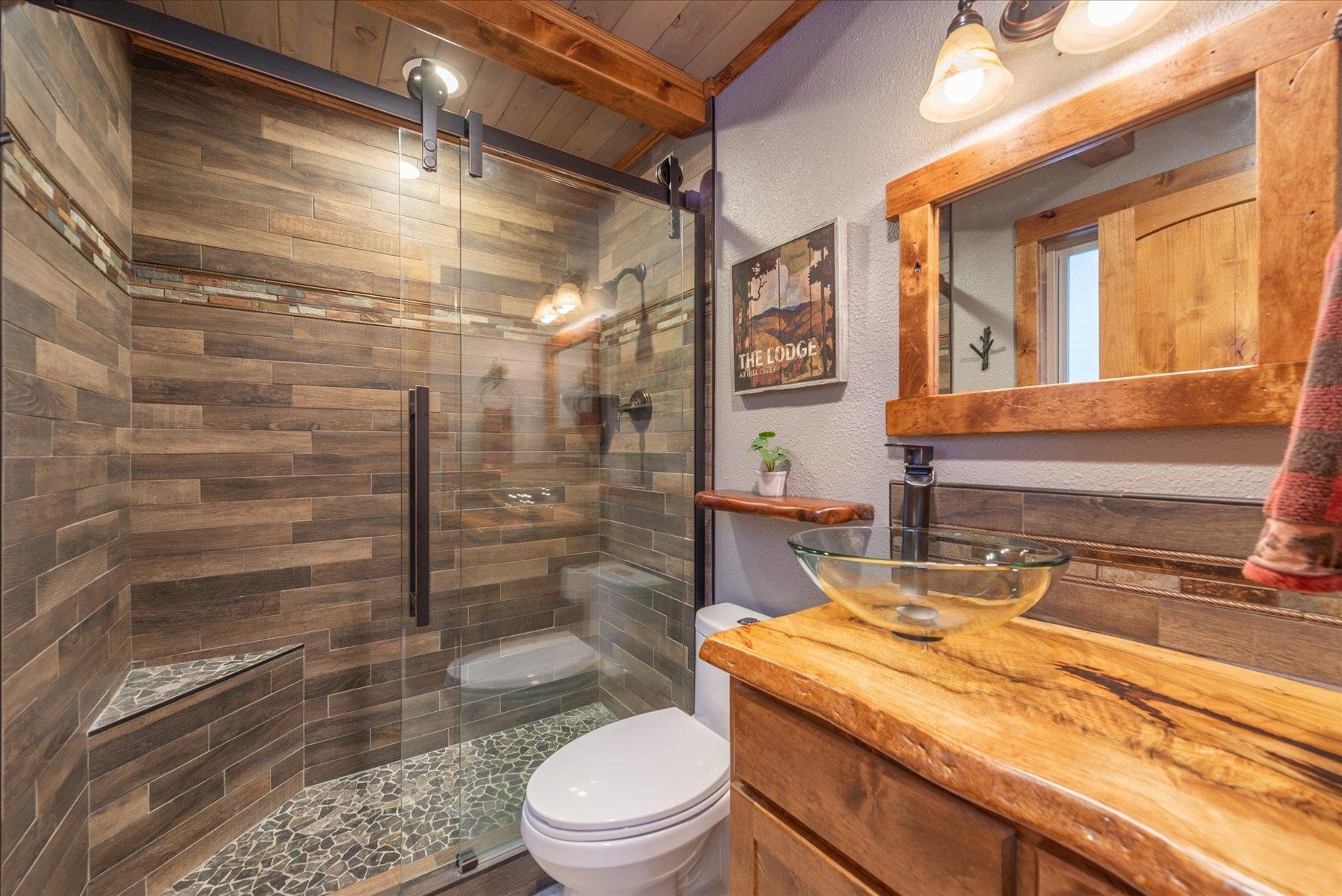 5225 Palisade Road Soda Springs, CA 95728 - Photo 13 of 26