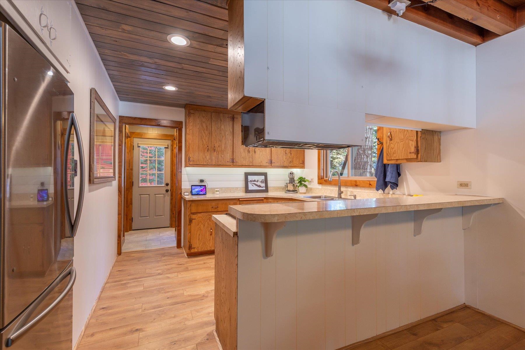 5225 Palisade Road Soda Springs, CA 95728 - Photo 9 of 26