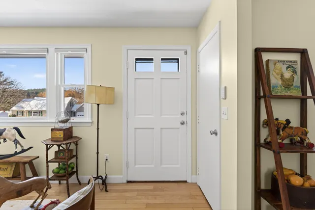 $399,000 | 4 Barque Road, Bath, ME 04530