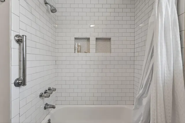 $399,000 | 4 Barque Road, Bath, ME 04530