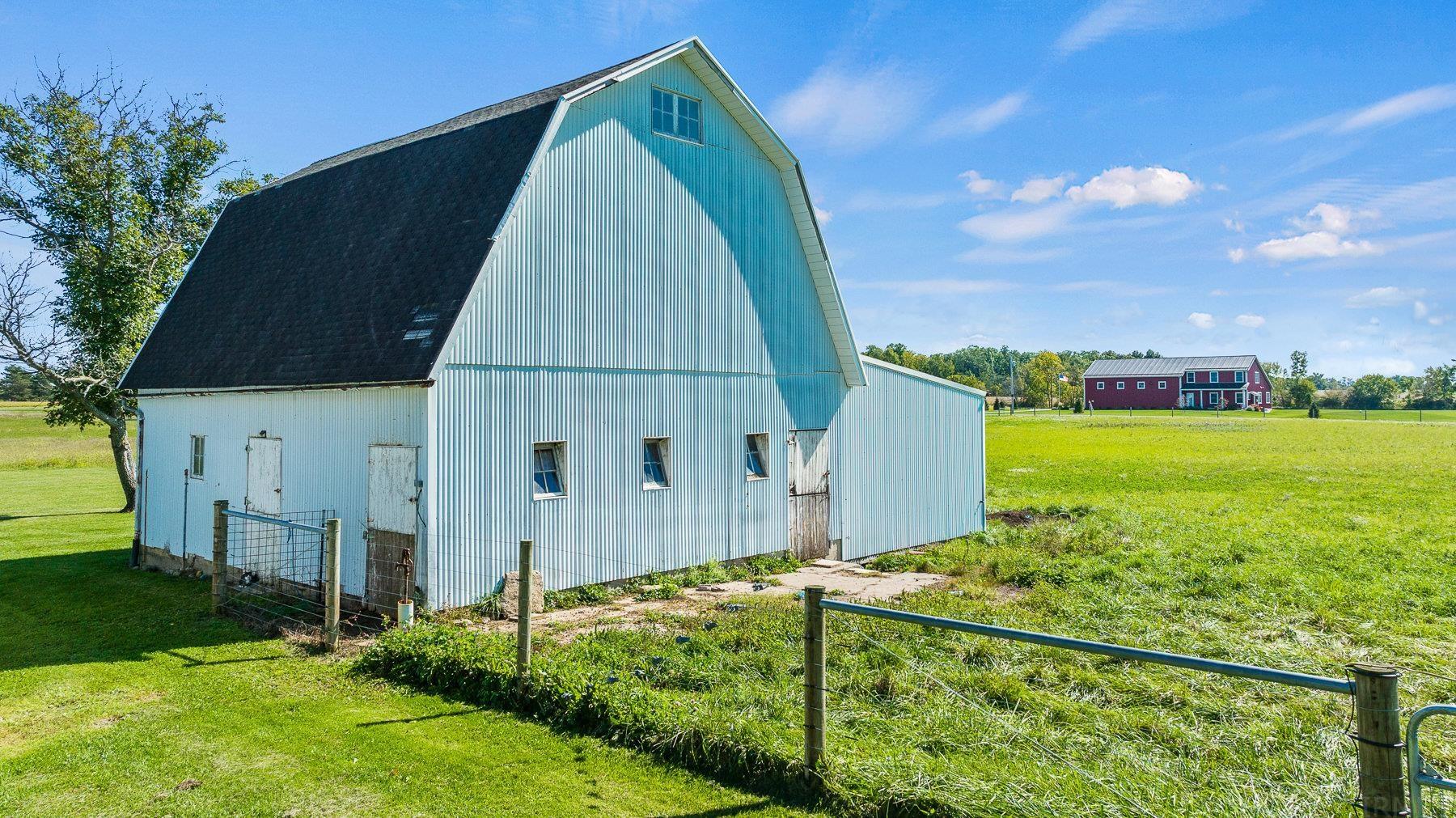 18022 McDuffee Road Churubusco, IN 46723 - Photo 3 of 31 Gallery Image 3