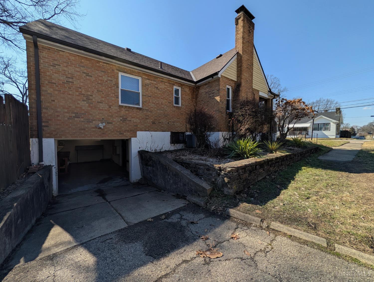 6656 Plainfield Road Silverton, OH 45236 - Photo 36 of 49
