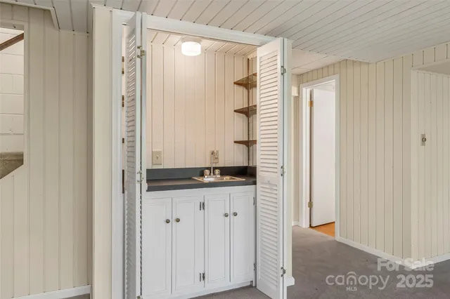 $399,000 | 212 Riverside Drive, Morganton, NC 28655