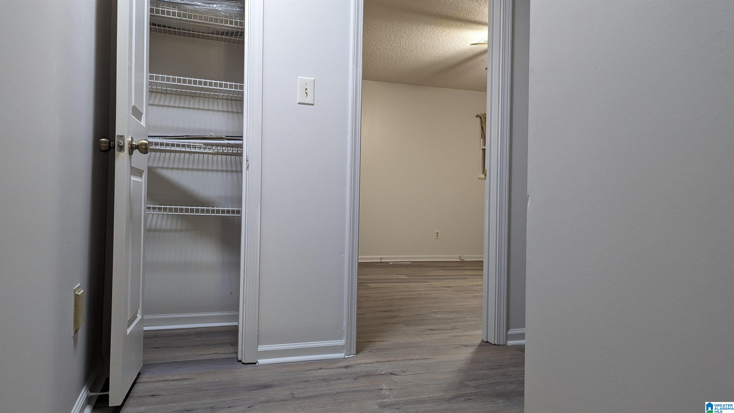 1004 Cedar Crest Birmingham, AL 35216 - Photo 11 of 34