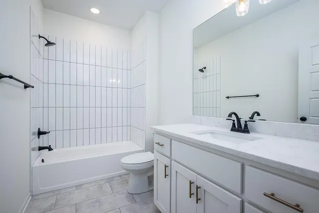 $539,950 | 13001 Sloan Avenue, Kansas City, KS 66109