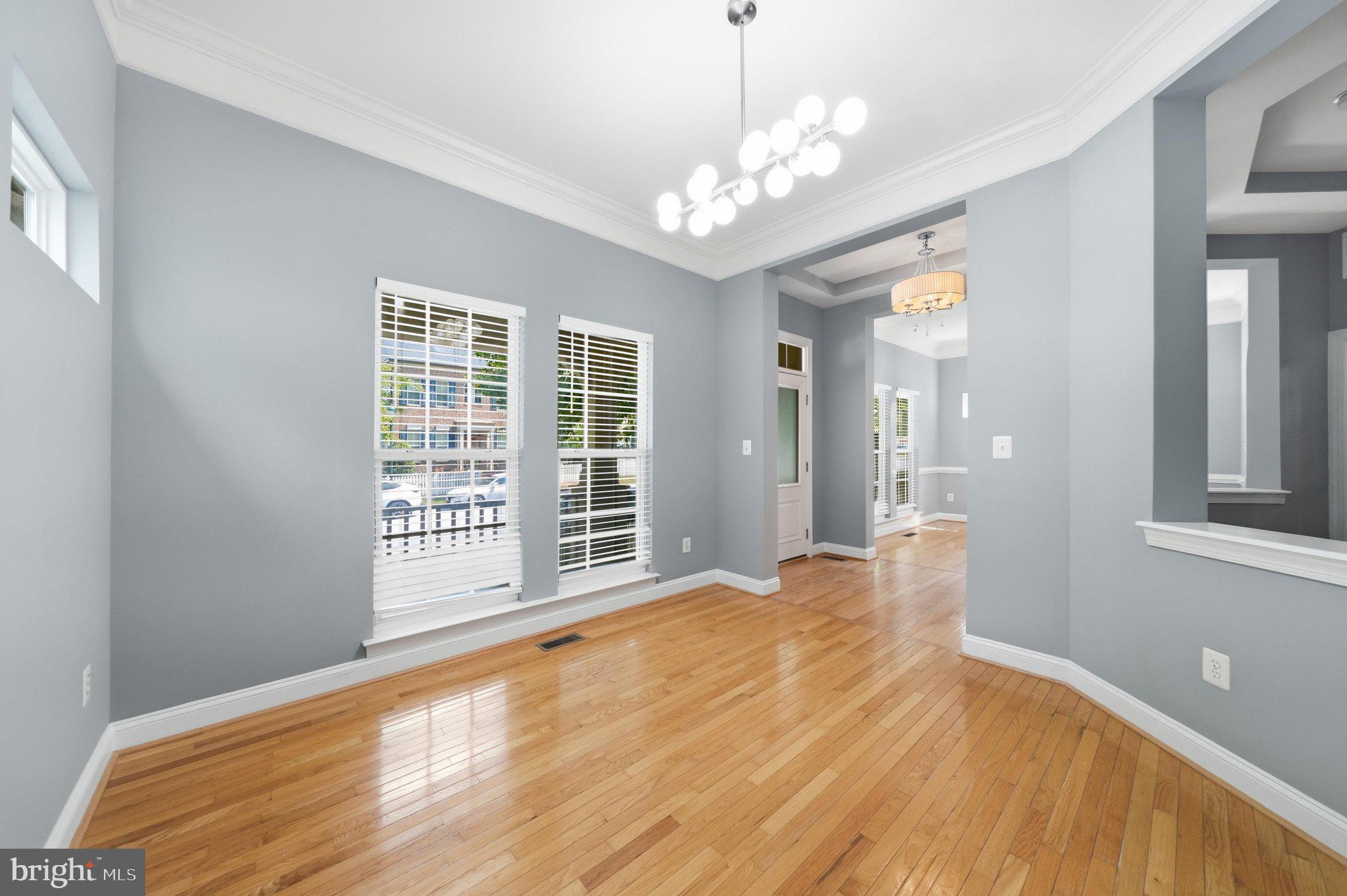 13131 Clarksburg Square Road Clarksburg, MD 20871 - Photo 6 of 61 Dining Room