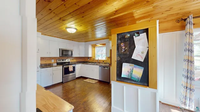 $299,000 | 10711 County Road 23, Orr, MN 55771