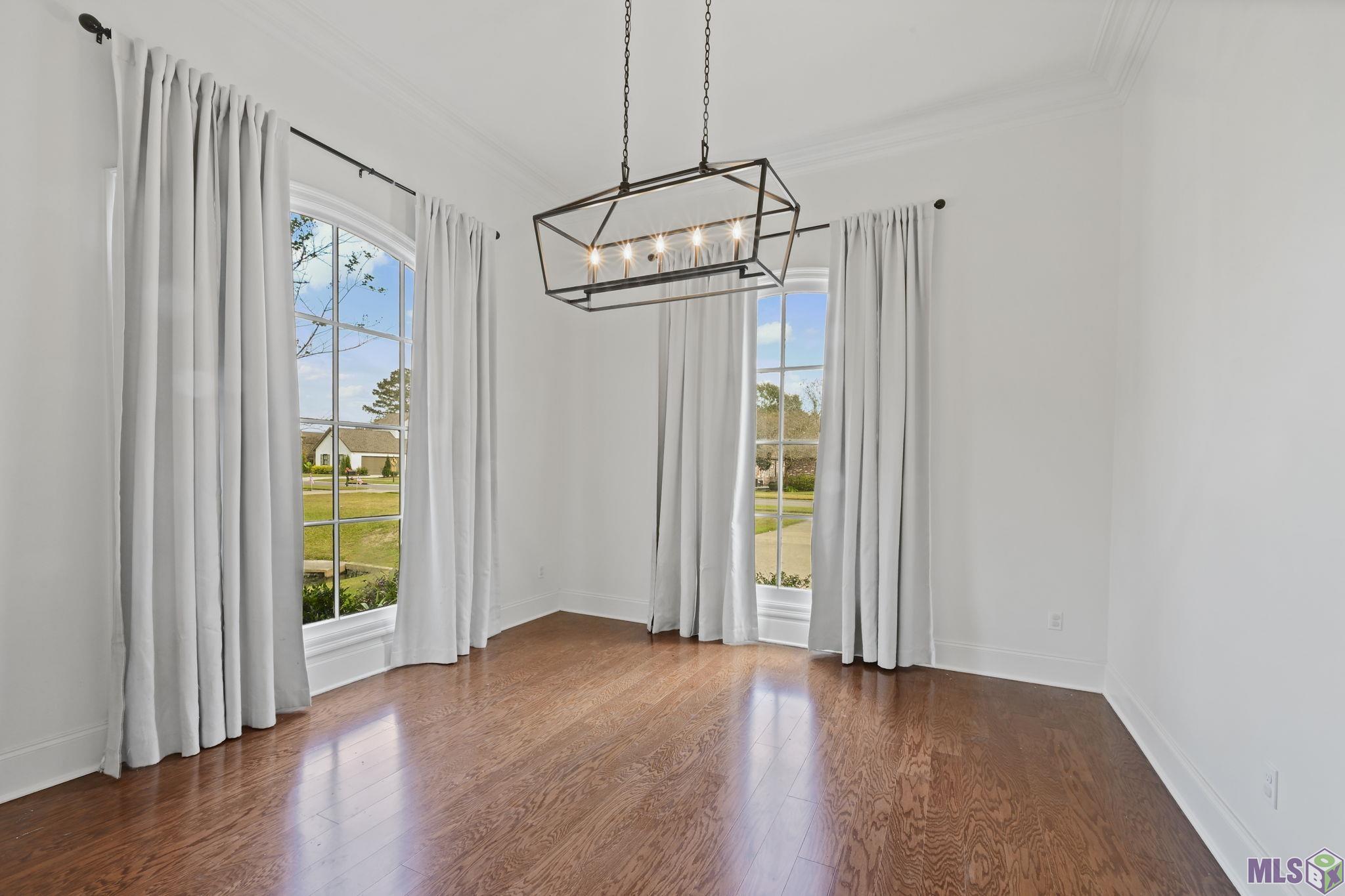 17928 Pecan Shadows Drive St. George, LA 70810 - Photo 5 of 26