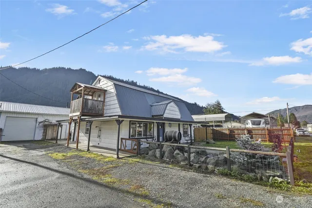 $352,500 | 168 Wood Avenue, Morton, WA 98356