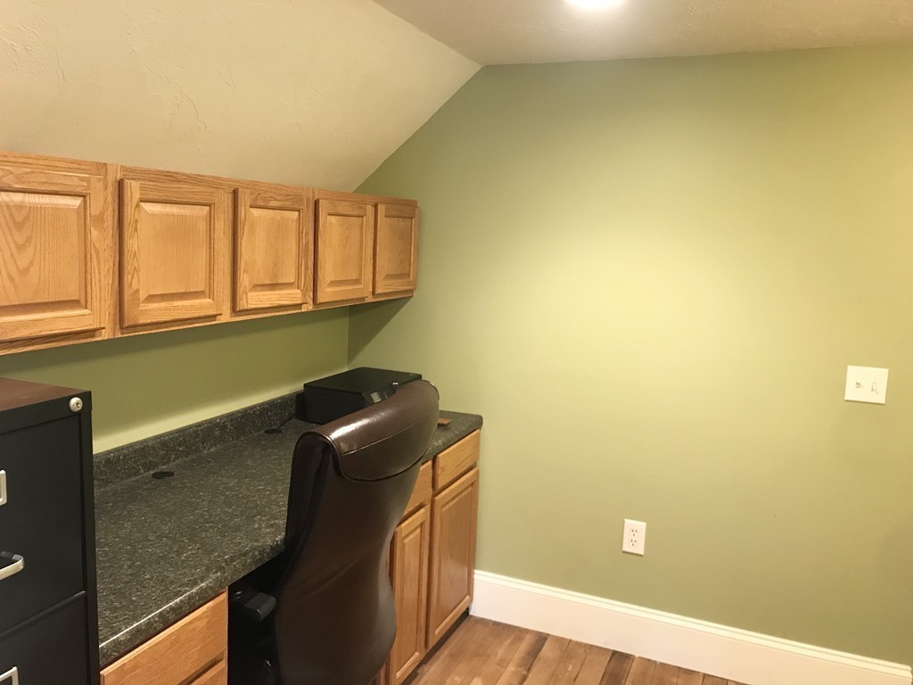 1385 Providence Road, Unit B Northbridge, MA 01588 - Photo 20 of 31