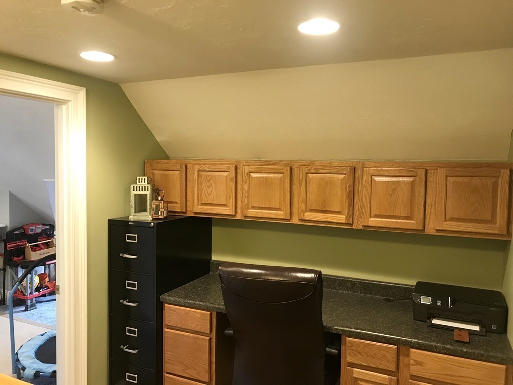 1385 Providence Road, Unit B Northbridge, MA 01588 - Photo 21 of 31