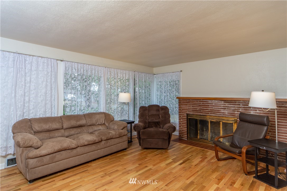 1440 Irondale Road Port Hadlock, WA 98339 - Photo 4 of 30 Gallery Image 4