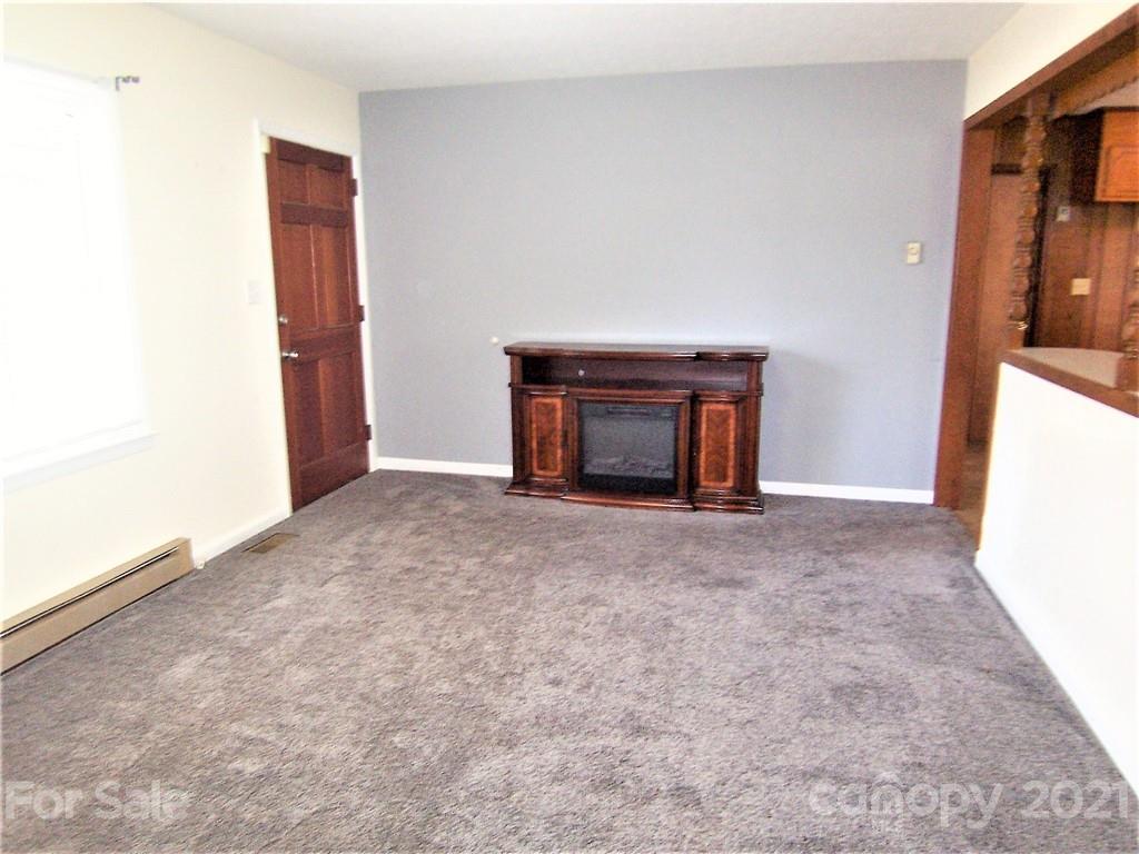 5312 Spring Lane Shelby, NC 28152 - Photo 7 of 25 Gallery Image 7