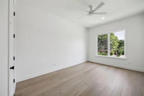 $1,985,000 | 6244 Richmond Avenue, Dallas, TX 75214
