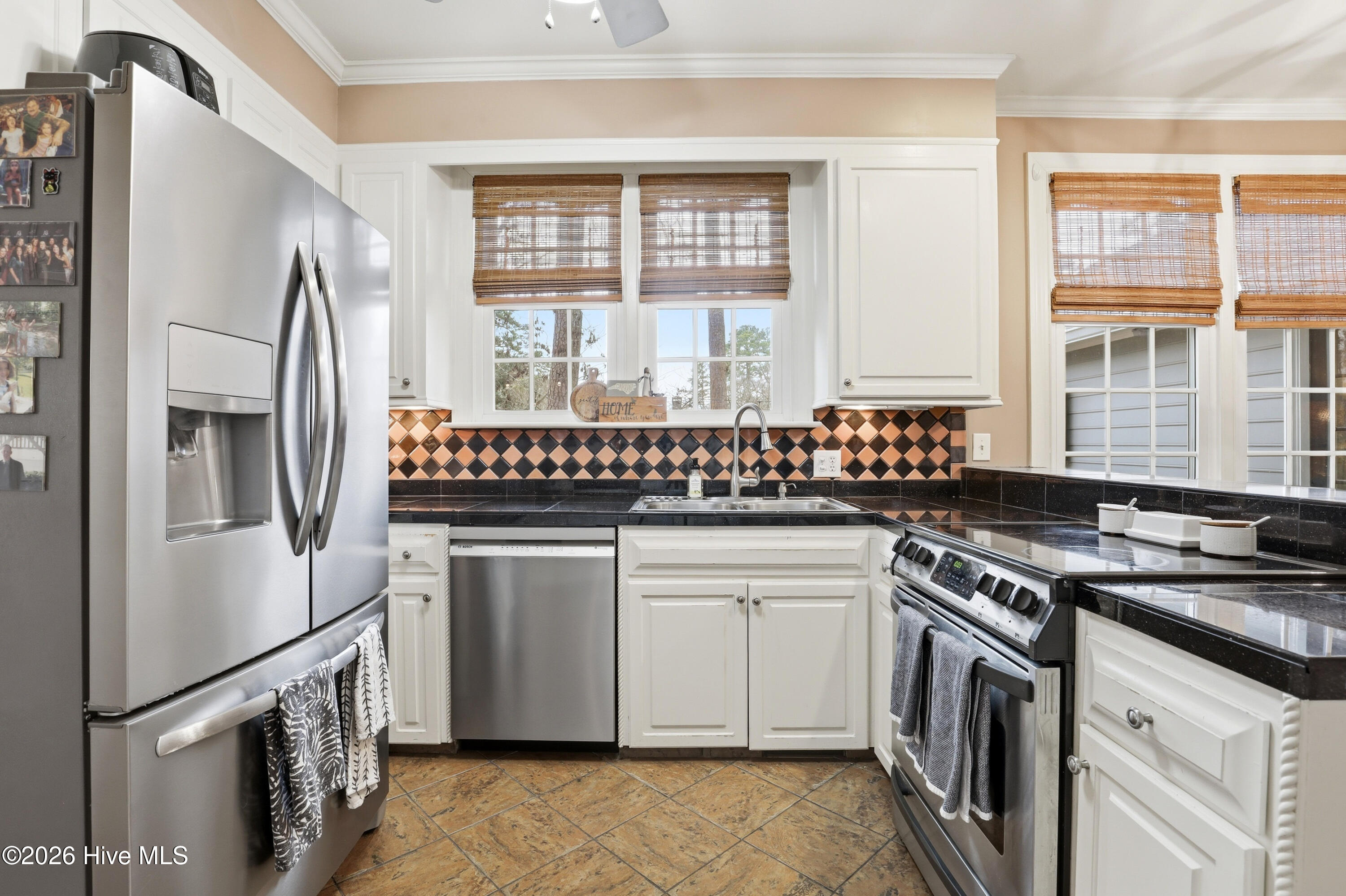 1204 West Highland Avenue Kinston, NC 28501 - Photo 12 of 40 14-1204 W Highland Ave-14