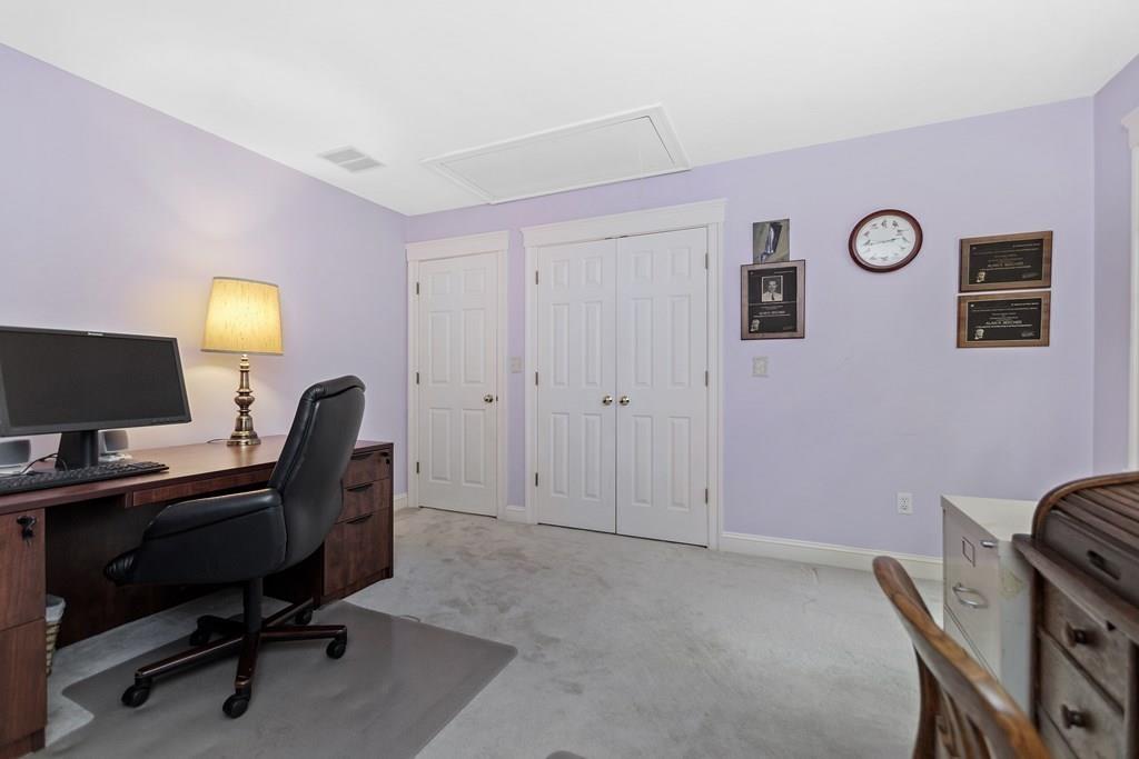 960 North Road Carlisle, MA 01741 - Photo 13 of 20