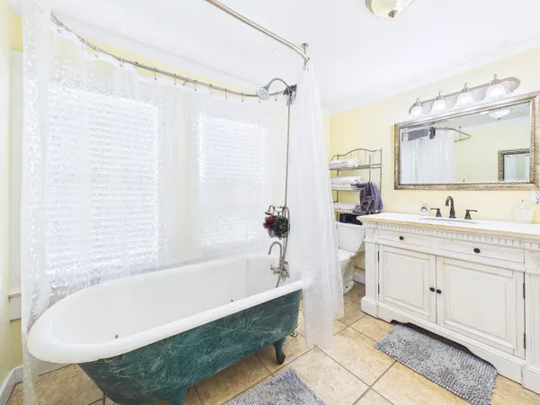 $299,900 | 602 West Bay Street, Perry, FL 32347