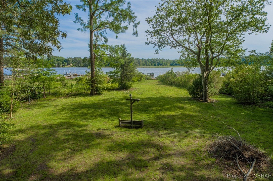 310 River Rd Circle Saluda, VA 23149 - Photo 7 of 48 Gallery Image 7