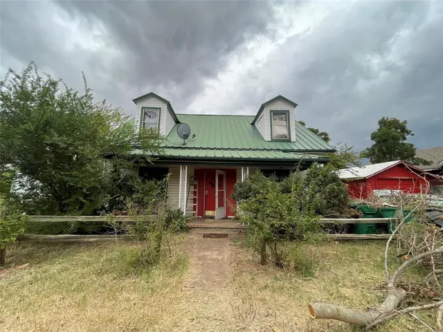 $33,500 | 408 North Wichita Street, Electra, TX 76360