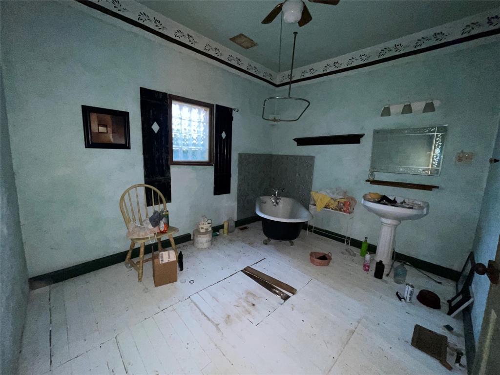 408 North Wichita Street Electra, TX 76360 - Photo 9 of 23 a view of a workspace with a window