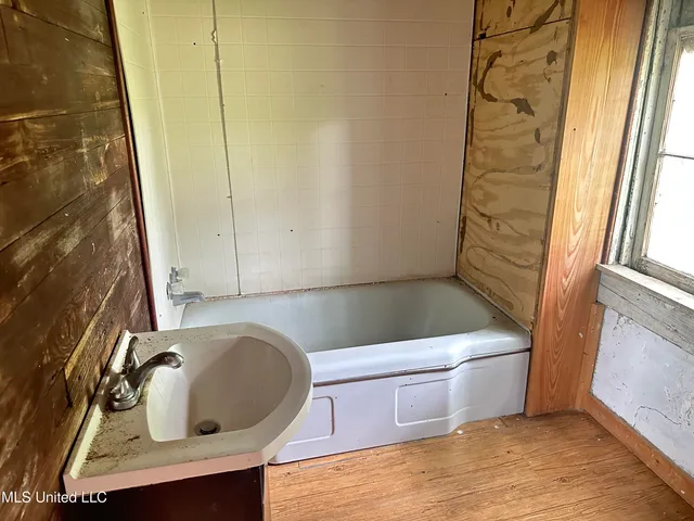 $35,900 | 104 Railroad Lane, Pinola, MS 39149