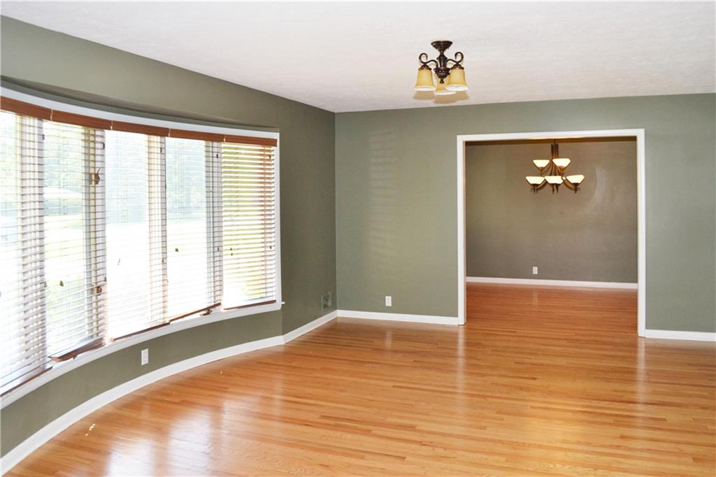 6352 Breamore Road Indianapolis, IN 46220 - Photo 9 of 23