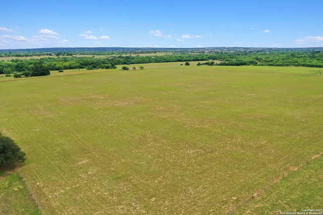 $1,200,000 | 13857 Highway 87, Adkins, TX 78101