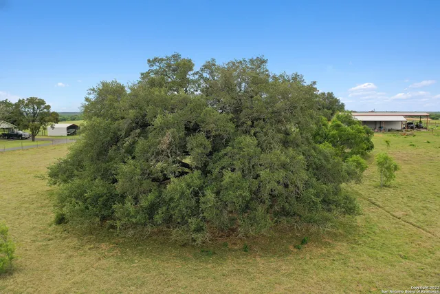 $1,200,000 | 13857 Highway 87, Adkins, TX 78101