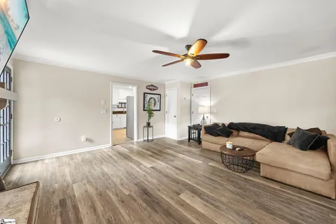 $410,000 | 215 Bendingwood Circle, Taylors, SC 29687