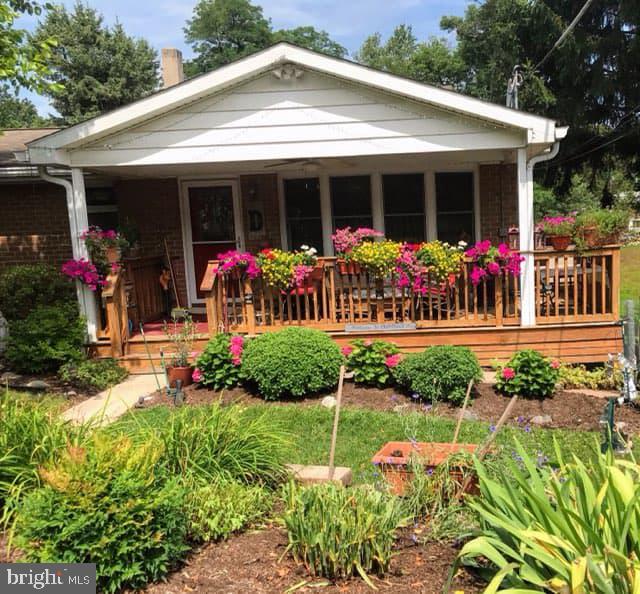 215 Orchard Road New Cumberland, PA 17070 - Photo 41 of 42 Summer photo
