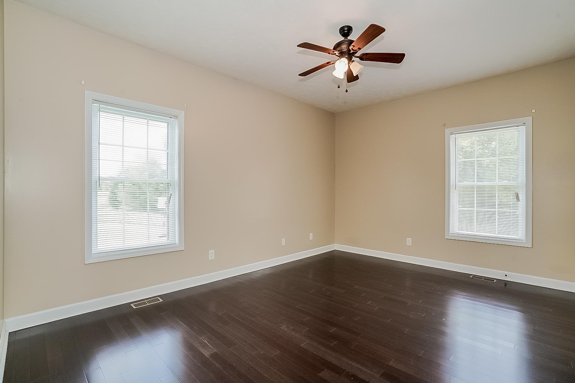 922 South Ridge Trail Clarksville, TN 37043 - Photo 17 of 25 Gallery Image 17