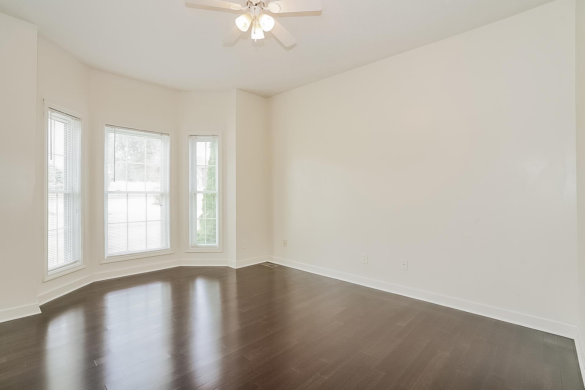 922 South Ridge Trail Clarksville, TN 37043 - Photo 19 of 25 Gallery Image 19
