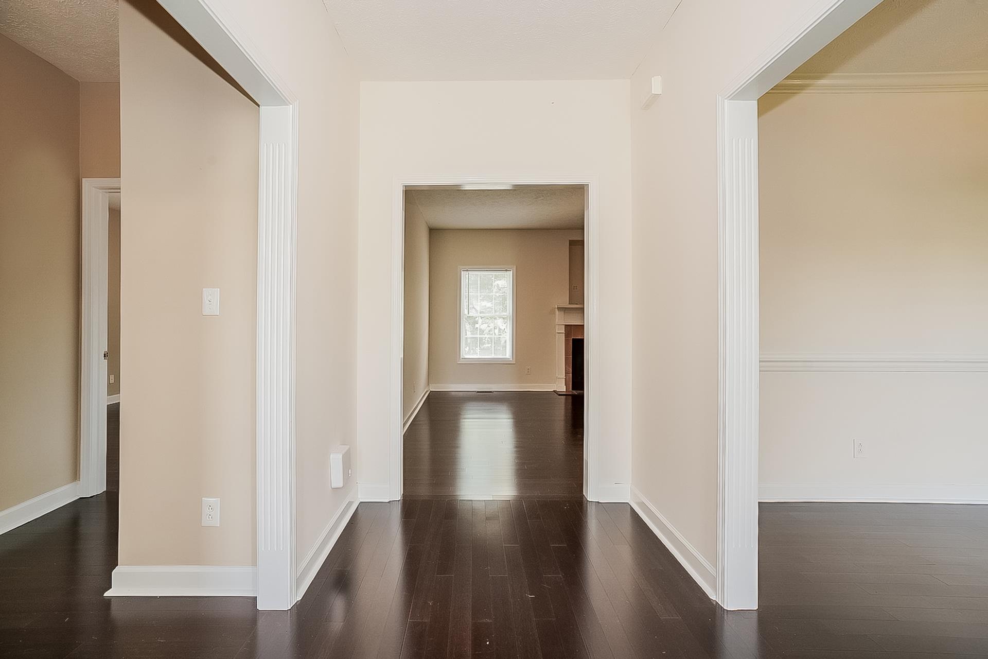 922 South Ridge Trail Clarksville, TN 37043 - Photo 7 of 25 Gallery Image 7
