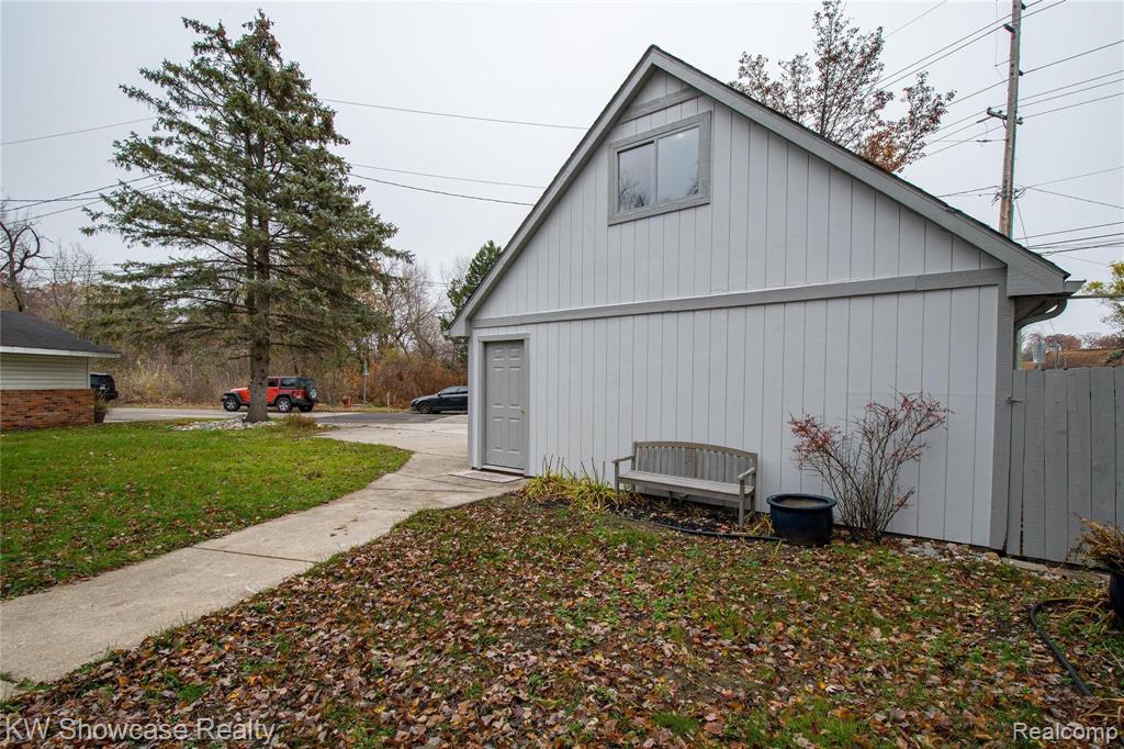 3500 Union Lake Road Commerce Township, MI 48382 - Photo 43 of 48