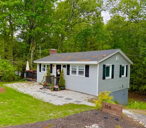 $422,000 | 158 Appletree Road, Auburn, NH 03032