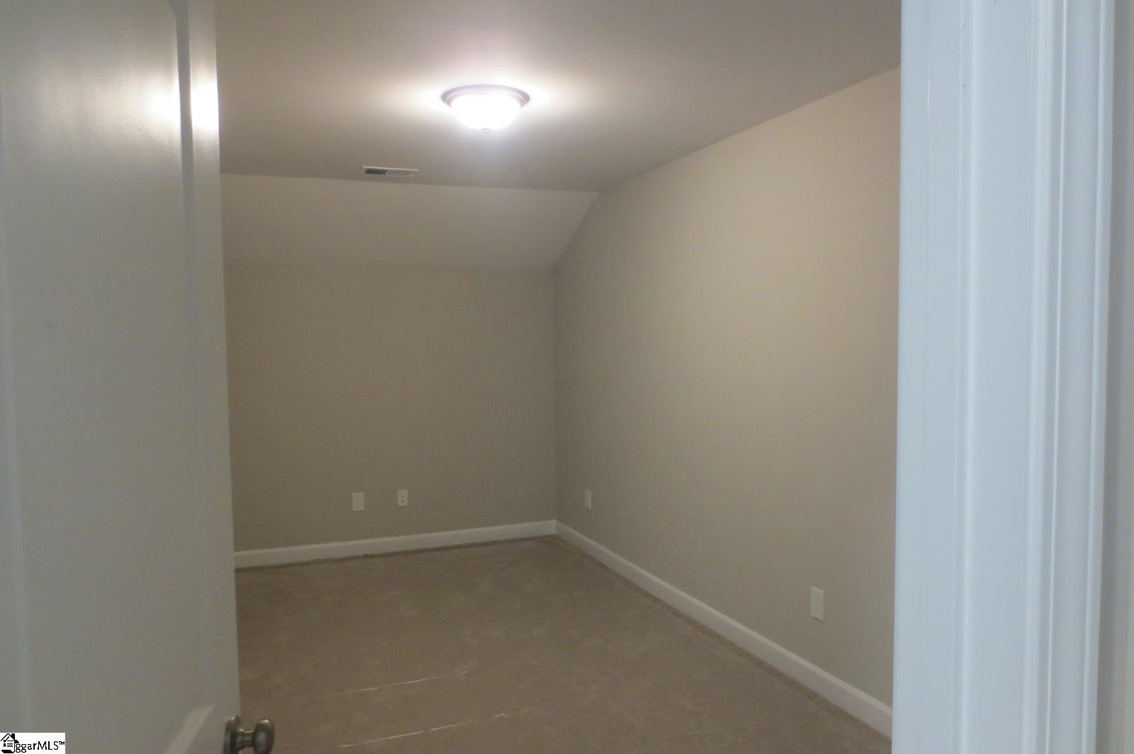 343 Nettle Lane Greenville, SC 29607 - Photo 10 of 27 Gallery Image 10