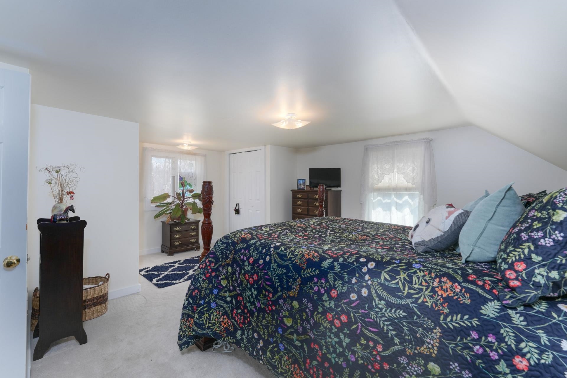 5 Lapointe Street Winooski, VT 05404 - Photo 22 of 40