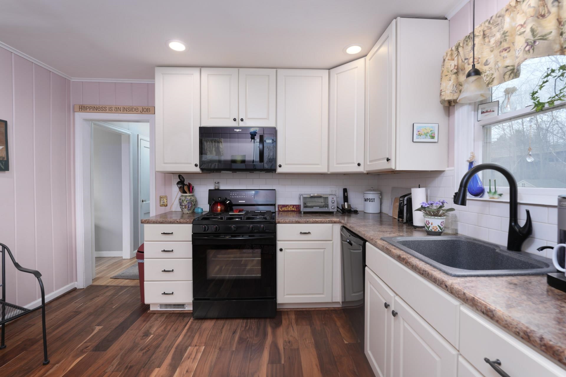 5 Lapointe Street Winooski, VT 05404 - Photo 5 of 40