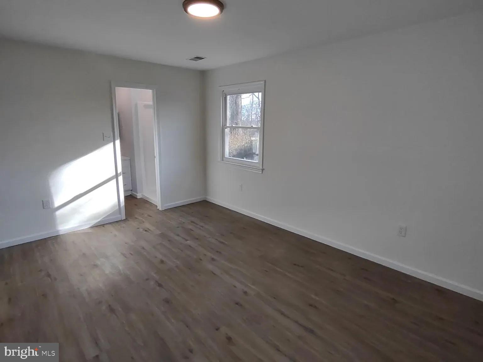 12009 Briar Patch Road Hume, VA 22639 - Photo 10 of 21 primary bedroom