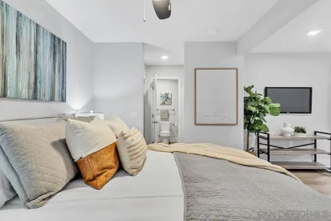 $499,000 | 8644 Via Mallorca, Unit F, La Jolla, CA 92037