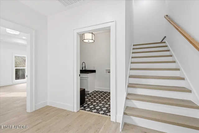 $829,000 | 122 Walelu Trail, Vonore, TN 37885