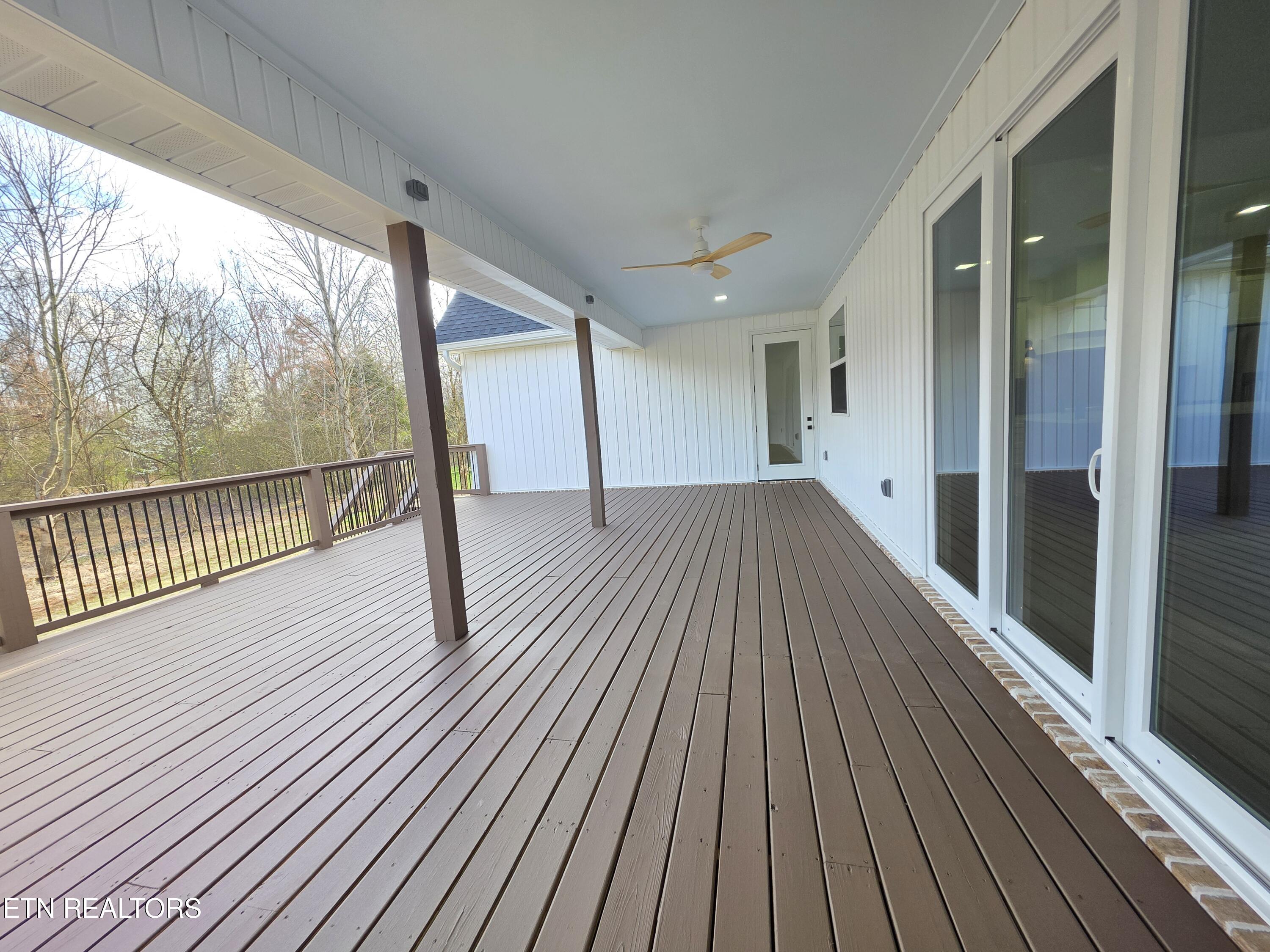 122 Walelu Trail Vonore, TN 37885 - Photo 35 of 57 Deck stained March 2026