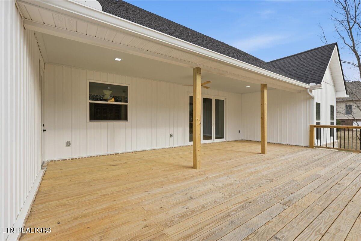 122 Walelu Trail Vonore, TN 37885 - Photo 37 of 57 Kitchen overlooks spacious outdoor enter