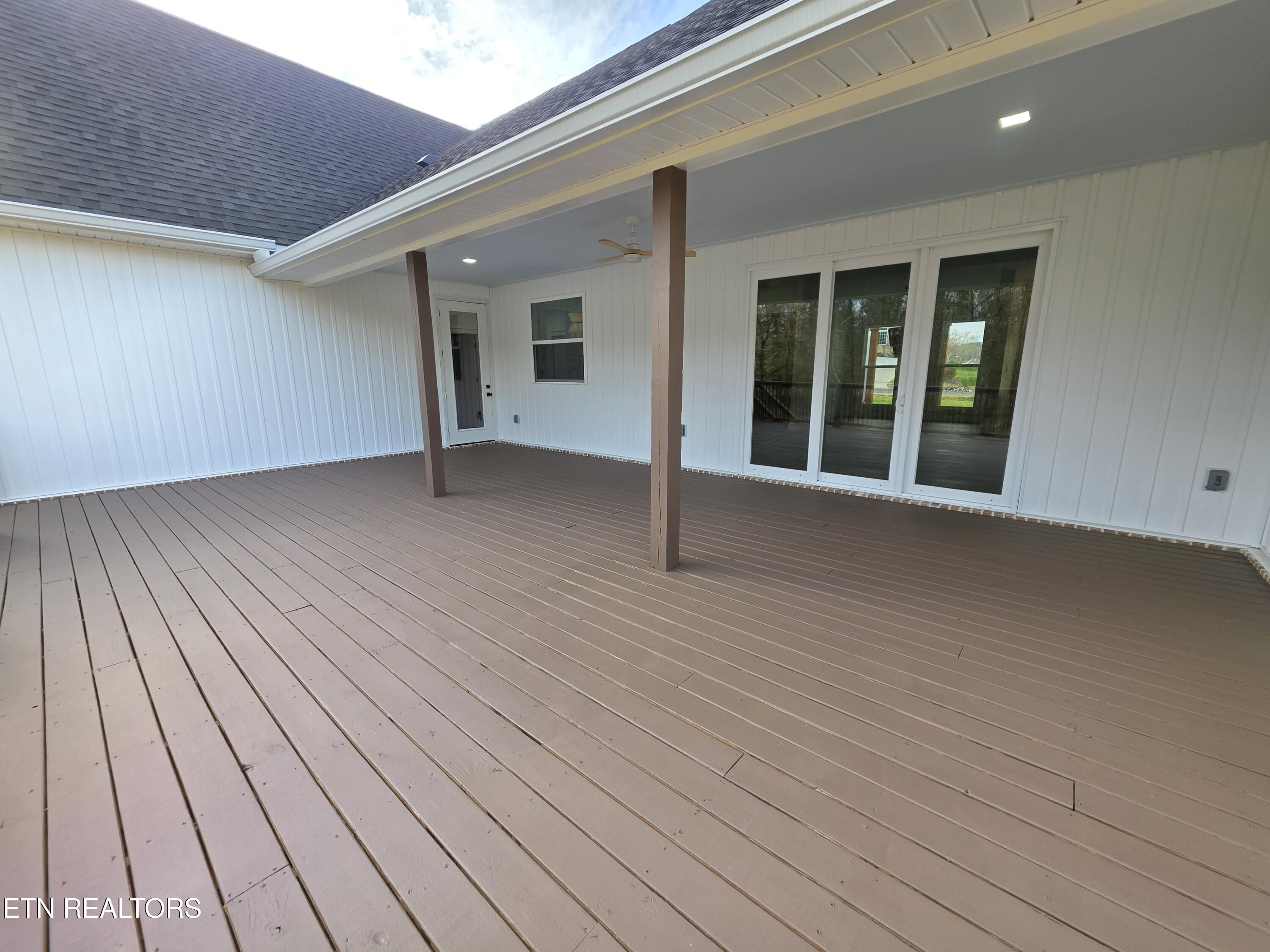122 Walelu Trail Vonore, TN 37885 - Photo 39 of 57 Outdoor entertaining