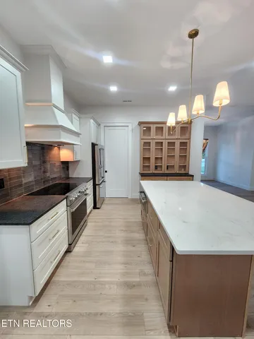 $829,000 | 122 Walelu Trail, Vonore, TN 37885