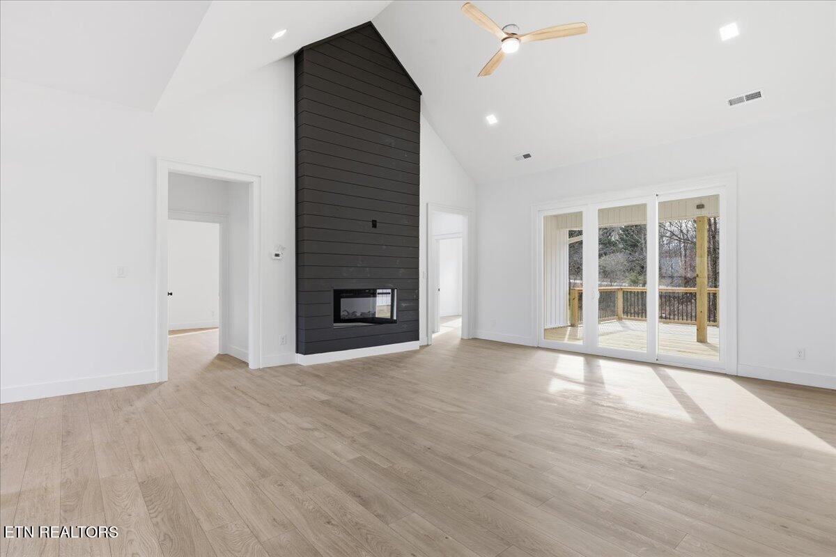 122 Walelu Trail Vonore, TN 37885 - Photo 6 of 57 Timeless design