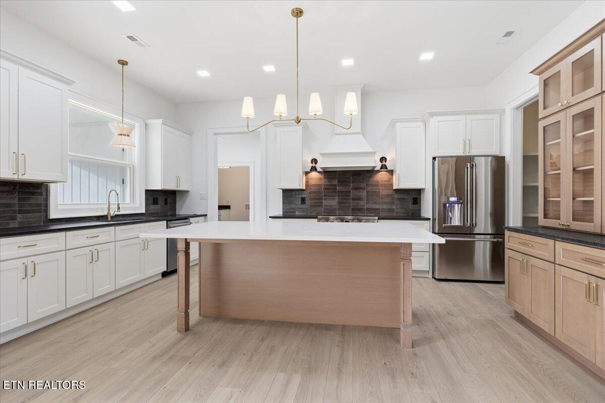 122 Walelu Trail Vonore, TN 37885 - Photo 10 of 57 Luxury finishes
