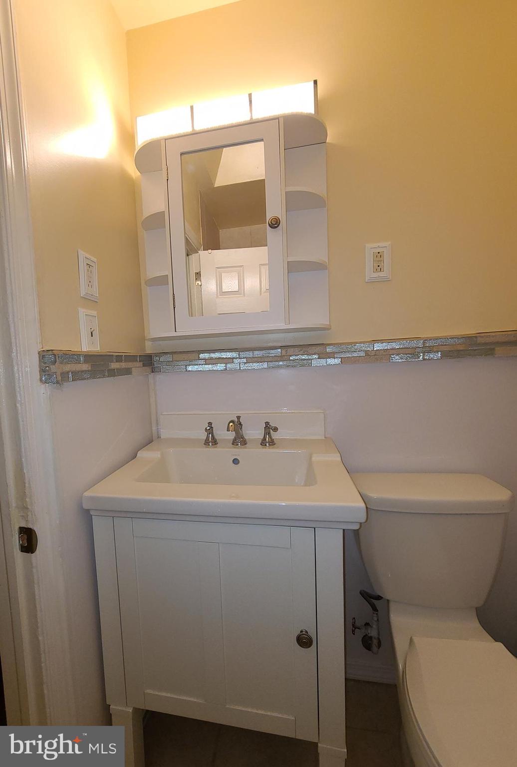 8337 Temple Road Philadelphia, PA 19150 - Photo 16 of 31 Gallery Image 16