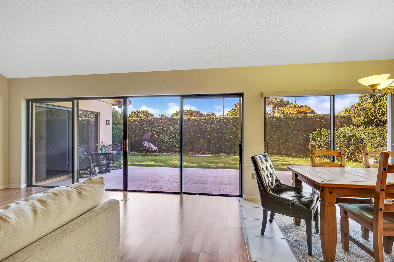 118 Ridge Road Jupiter, FL 33477 - Photo 11 of 29 118 Ridge Rd Jupiter FL 33477-print-008-