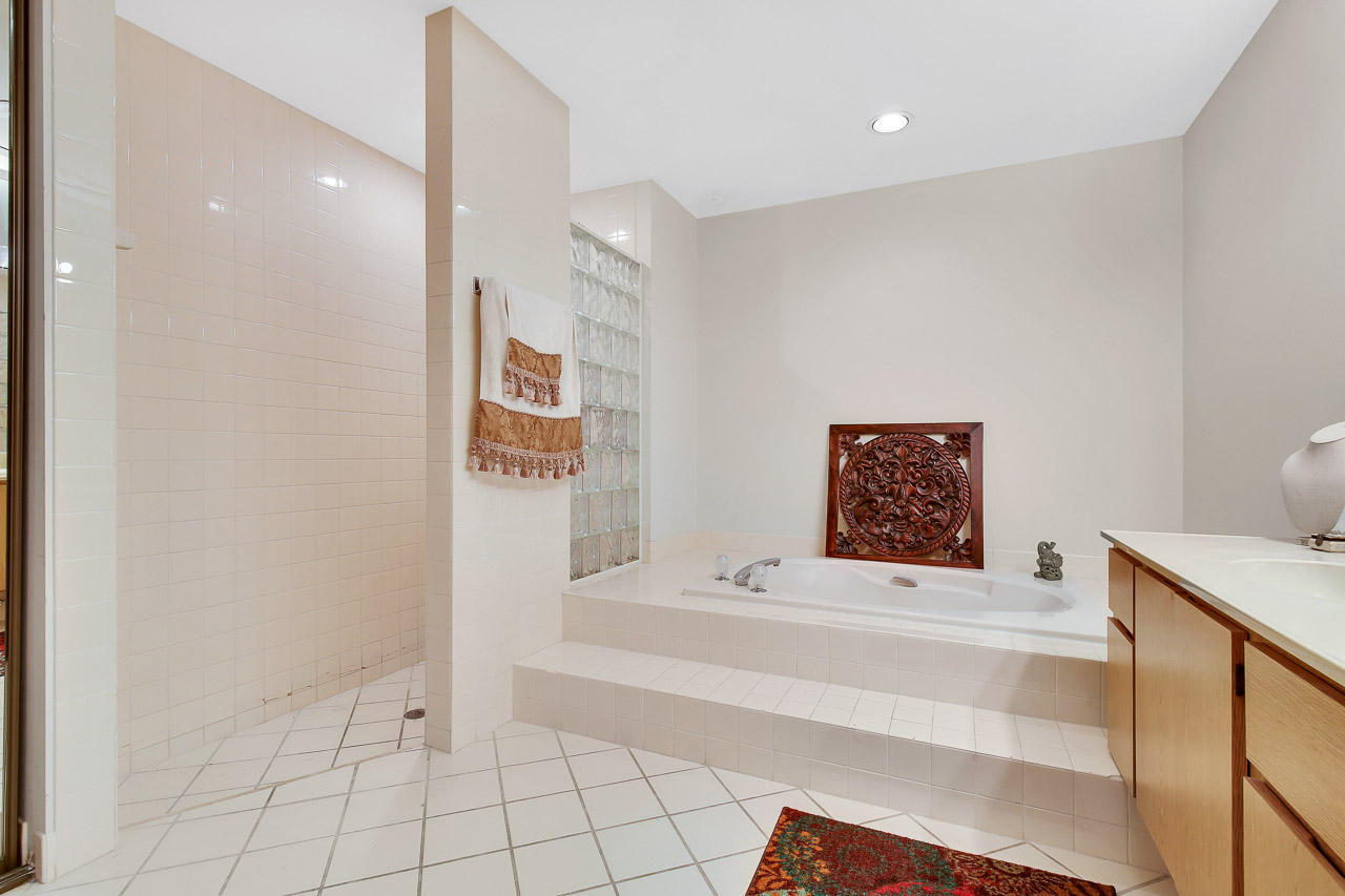 118 Ridge Road Jupiter, FL 33477 - Photo 18 of 29 118 Ridge Rd Jupiter FL 33477-print-014-